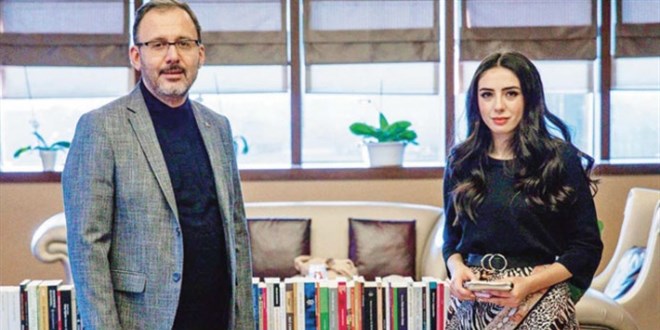 Bakan Kasapoğlu: Bu ay seyircili maçlar başlayabilir