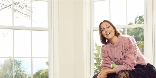 Meryem Uzerli, koronavirüs aşısı için Türkiye'ye geliyor