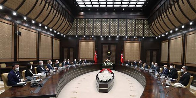 'Türk savunma sanayii açık veya gizli ambargoların hedefi oluyor'