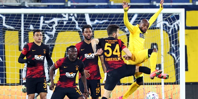 Galatasaray, başkentte Ankaragücü'ne mağlup oldu