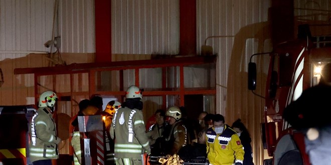 Tuzla'da et üretim tesisinde yangın: 2 kişi hayatını kaybetti