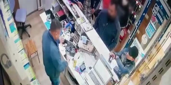 Yalnız yaşayan 92 yaşındaki kadın boğularak öldürülmüş halde bulundu
