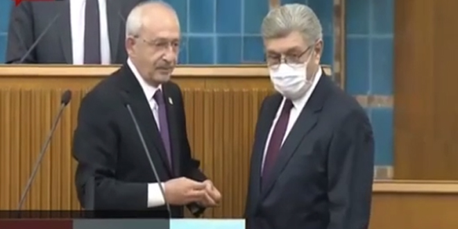 Cihangir İslam CHP'ye katıldı