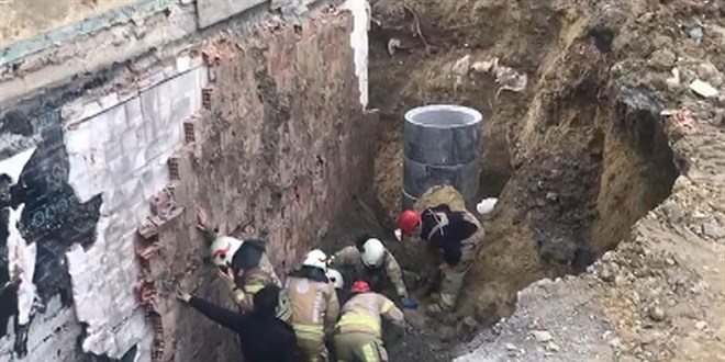 Okul inşaatında göçük: 1 işçi toprak altından kurtarıldı