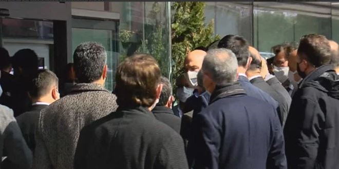 Annesi vefat eden İçişleri Bakanı Süleyman Soylu'ya başsağlığı mesajları