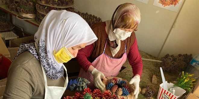 Tez ödevi 20 kadına istihdam sağladı
