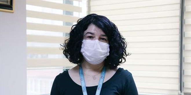 Eşini koronadan kaybeden hemşireden 'rehavete kapılmayın' uyarısı
