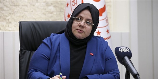 Bakan Selçuk'dan ekonomik hayata dengeli katılım mesajı