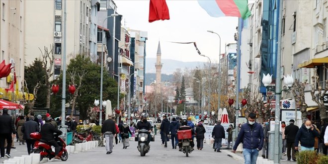 Düşük riskli ilde vakalar arttı, denetimler sıklaştırıldı
