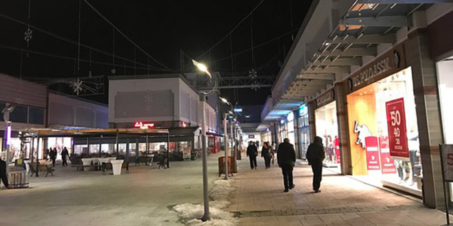 Ev ziyareti yasaklanan ilçede ev sahibi ve misafirlerine 17 bin lira para cezası