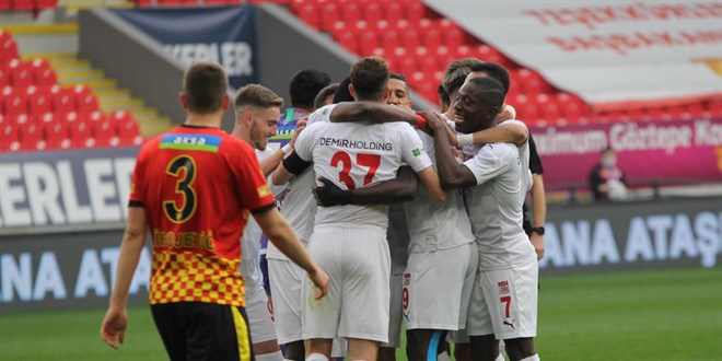 İzmir'de gol yağmuru: Maçta 8 gol var