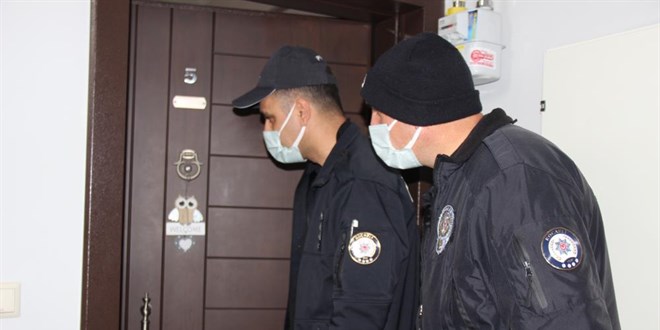 Polisten alzheimer hastasına: Aç mısın, karnın tok mu