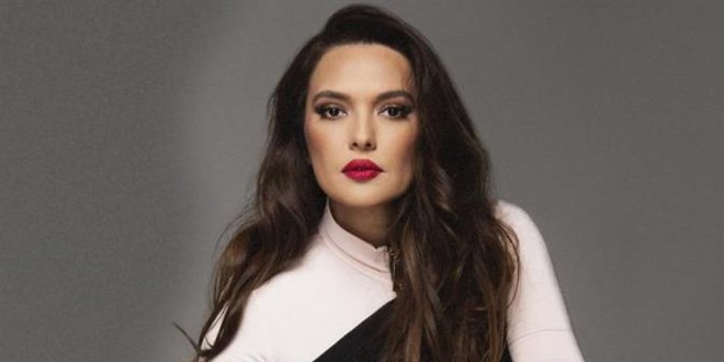 Demet Akalın'a TikTok şoku! Kredi kartından çektiler