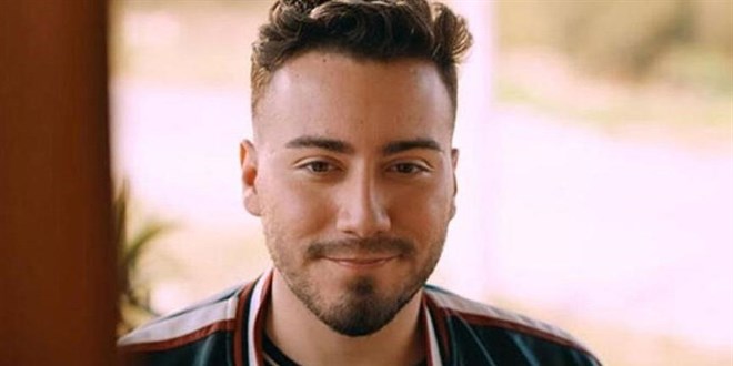 Enes Batur'un YouTube'a video yüklemesi yasaklandı