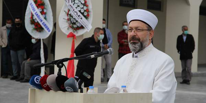 Ali Erbaş: 40 yıl camisiz üniversiteler oldu