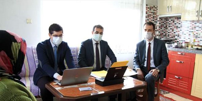 Mahkemeye gidemeyenler için 'evde adalet hizmeti' kolaylık sağlıyor