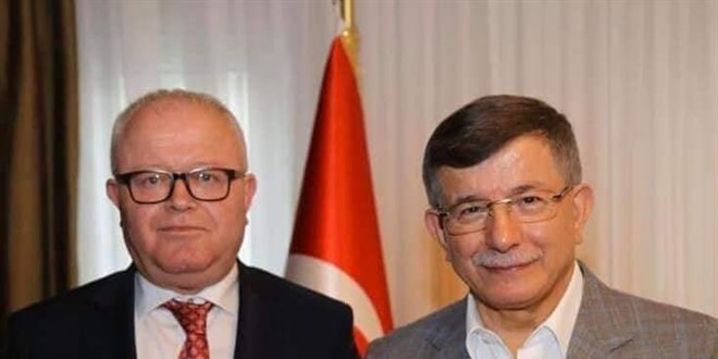 Gelecek Partisi eski İl Başkanı kumar baskınında yakalandı