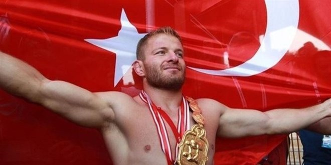 Federasyon'dan çağrı: Survivor'ı bırak, er meydanına dön!