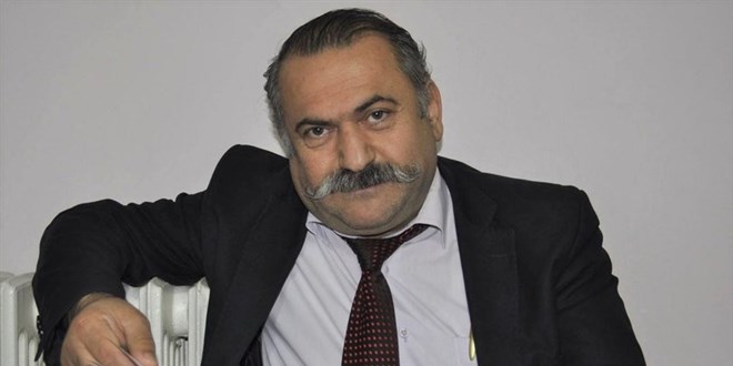 Usta oyuncu koronaya yenildi