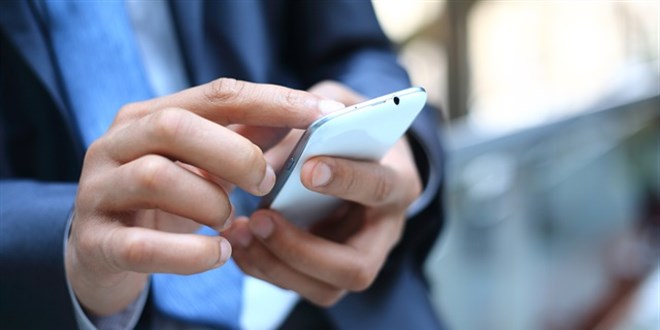 Teslim edilmeyen telefonun ücretini faturaya yansıttılar!