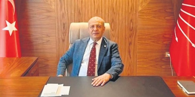 Tacizci başkan istifa etti