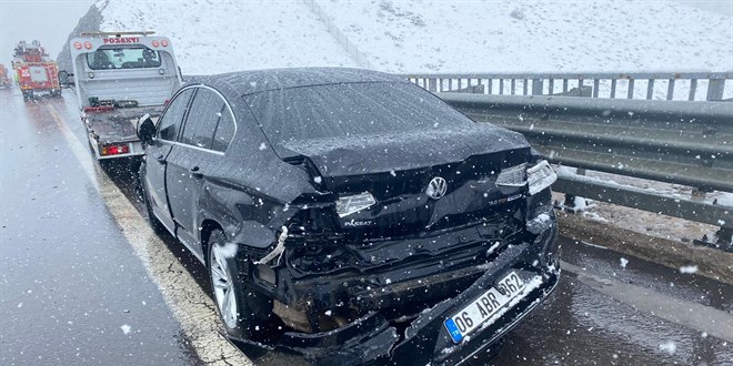 AK Partili vekil ve danışmanı trafik kazası geçirdi