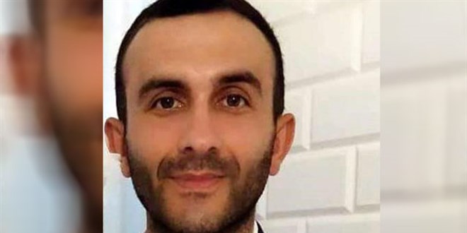 Düşürdüğü telefonunu almak için traktörden inerken tetiğine dokunduğu tüfekle öldü