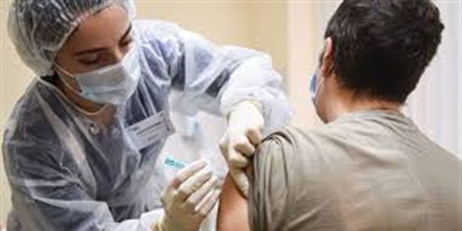 Haziran sonunda 40 yaş üstündekilerin tamamı aşılanacak