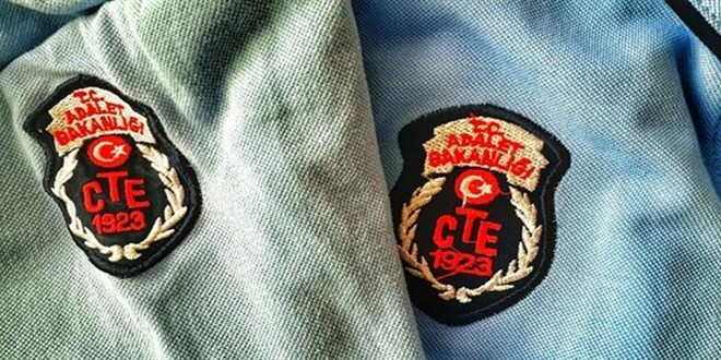 Eroin ele geçirilen evde yakalanan infaz koruma memuru tutuklandı