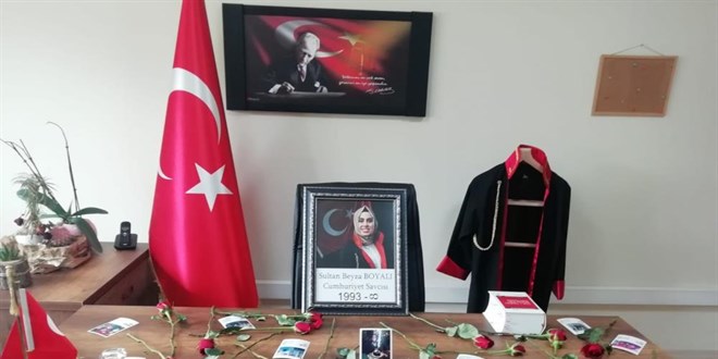 Doğanşehir'de koronadan ölen savcı adliye çalışanlarını yasa boğdu
