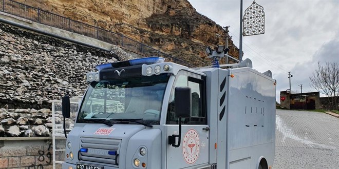Mobil PCR test aracı ile vaka artışının önüne geçildi