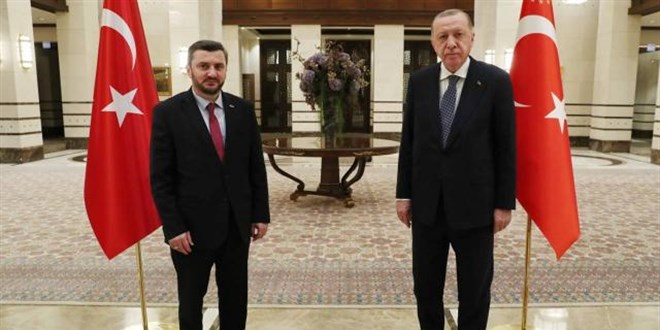 Erdoğan, Avrupa'daki bazı Türk sivil toplum kuruluşu temsilcilerini kabul etti