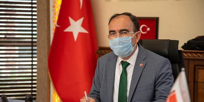 Koronayı yenen Rektör Beydemir: Hastalığın bir anı diğer anını tutmuyor