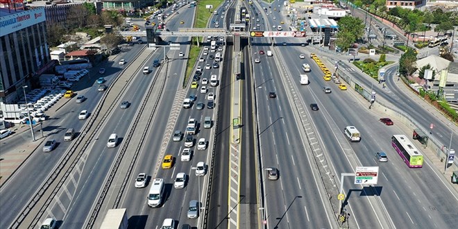İstanbul'da trafikte alınan önlemler meyvesini veriyor