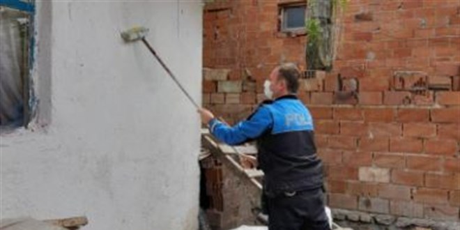 Polis memurundan örnek davranış