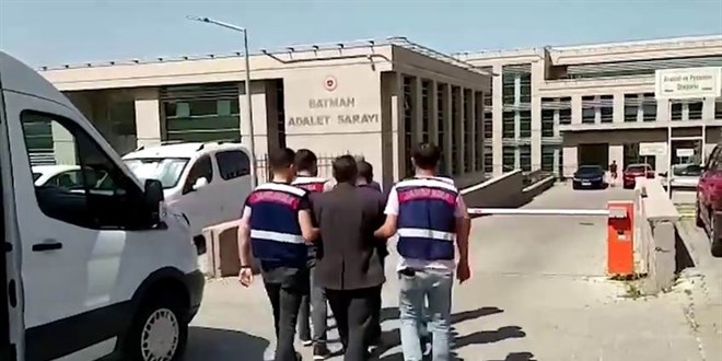 4 ilde terör örgütü PKK/KCK operasyonu: 20 gözaltı