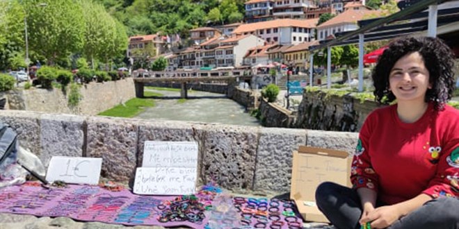 Sinop'tan yola çıktı, otostopla Balkanları bedava gezdi