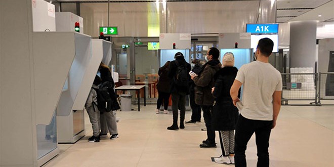 İsrail'den gelen yolculardan PCR testi istenecek