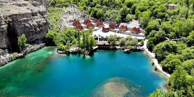 Saklı Cennet 'Yedigöller' eşsiz manzarasıyla göz kamaştırıyor