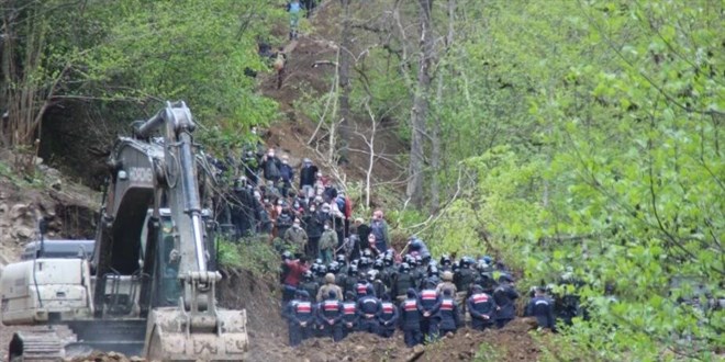 Rize'de, 15 belediye bakan ta ocana destek verdi