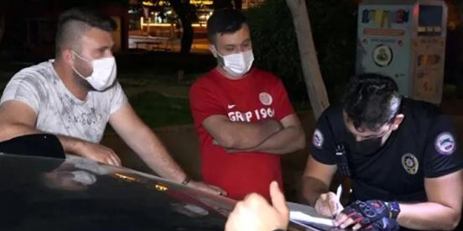 Polisten alkollü sürücüye: Kokoreç pahalıya mal oldu