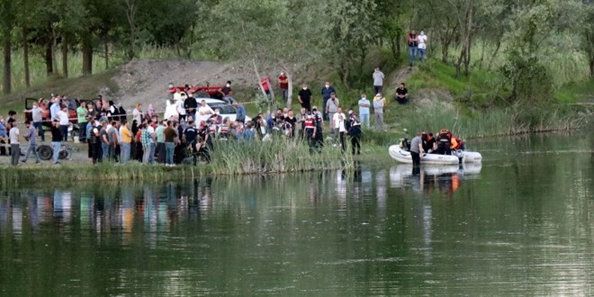 Serinlemek için girdiği göletten 2 saat sonra cansız bedeni çıktı