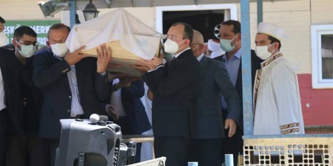Ticaret Bakanı Mehmet Muş'un acı kaybı