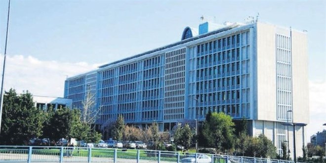 İBB'nin TÜRGEV yurtları kararı yargıdan döndü