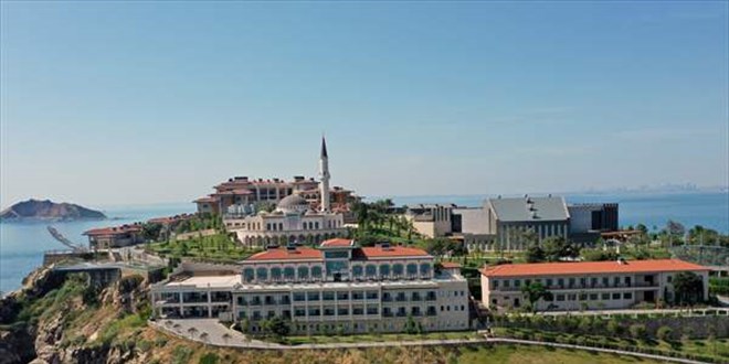 'Demokrasi ve Özgürlükler Adası', 27 Mayıs'ta yapılacak anma törenine hazırlanıyor