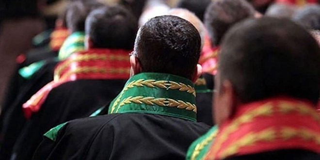 Görev yeri değişen 3070 hakim ve savcının kararnamesi yayımlandı