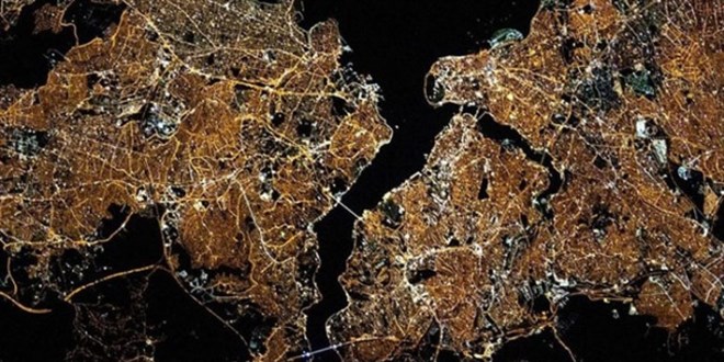 NASA Instagram'dan paylaştı: Hey İstanbul, parlıyorsun!