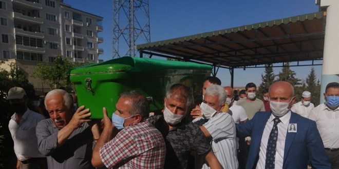 23 yaşındaki öğretmen koronavirüse yenik düştü