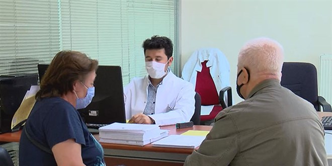 Kovid-19 erkeklerde unutkanlık, kadınlarda saç dökülmesi yaptı