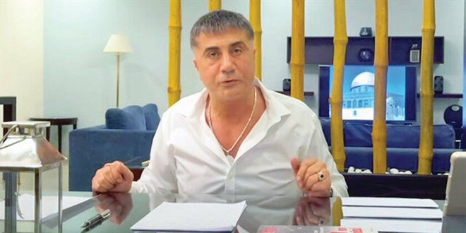 Senaryoyu FETÖ yazıyor Peker oynuyor